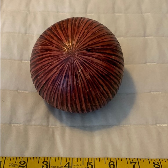 Pier 1 sphere - Picture 2 of 4